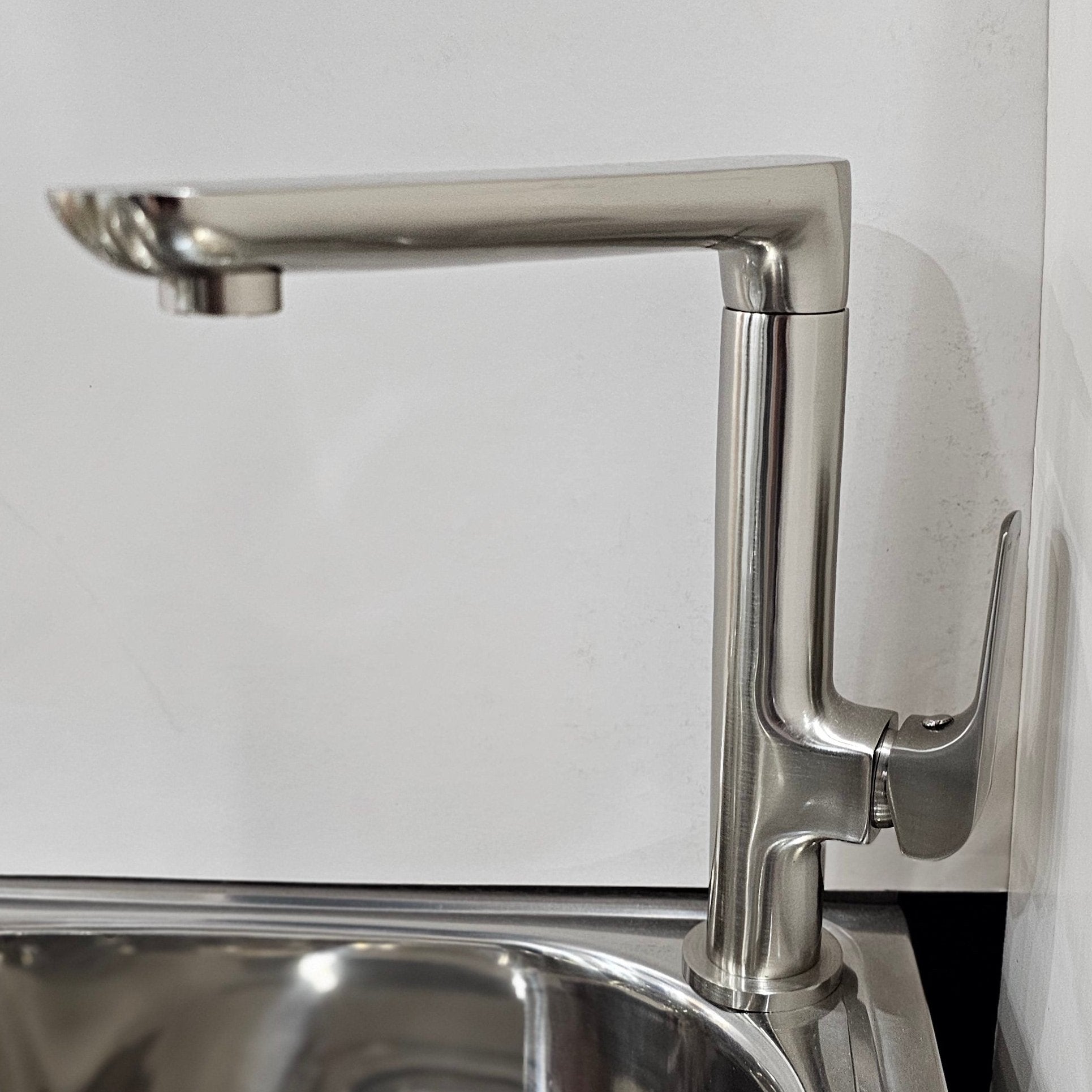 Fresh Kitchen Mixer - Brushed Nickel